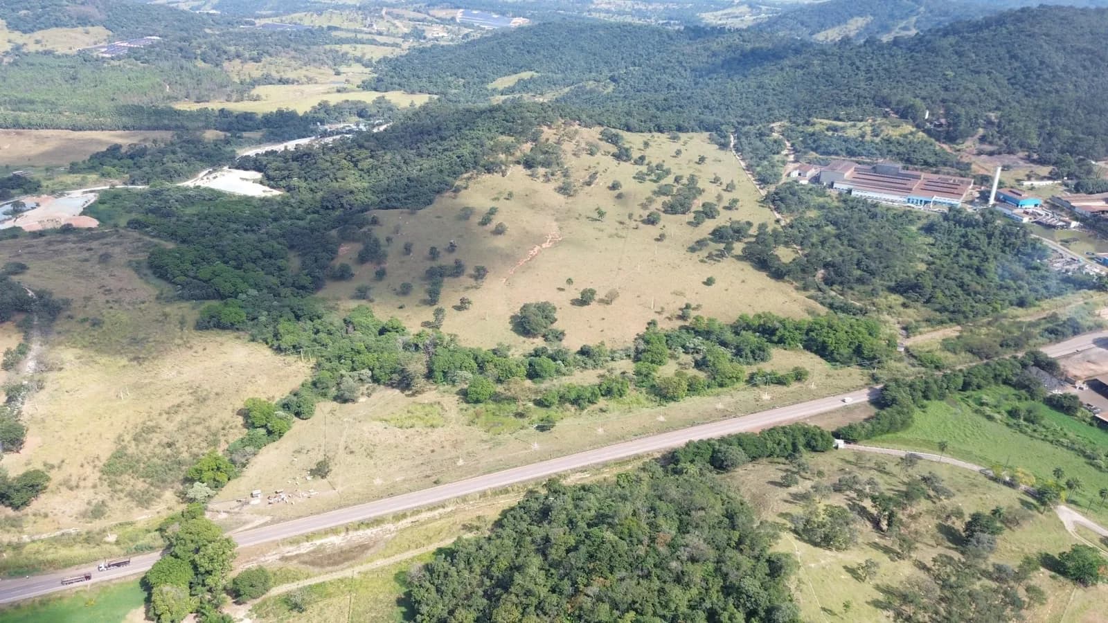 ÁREA PARA LOTEAMENTO INDUSTRIAL EM ITAÚNA MG, miniatura 2