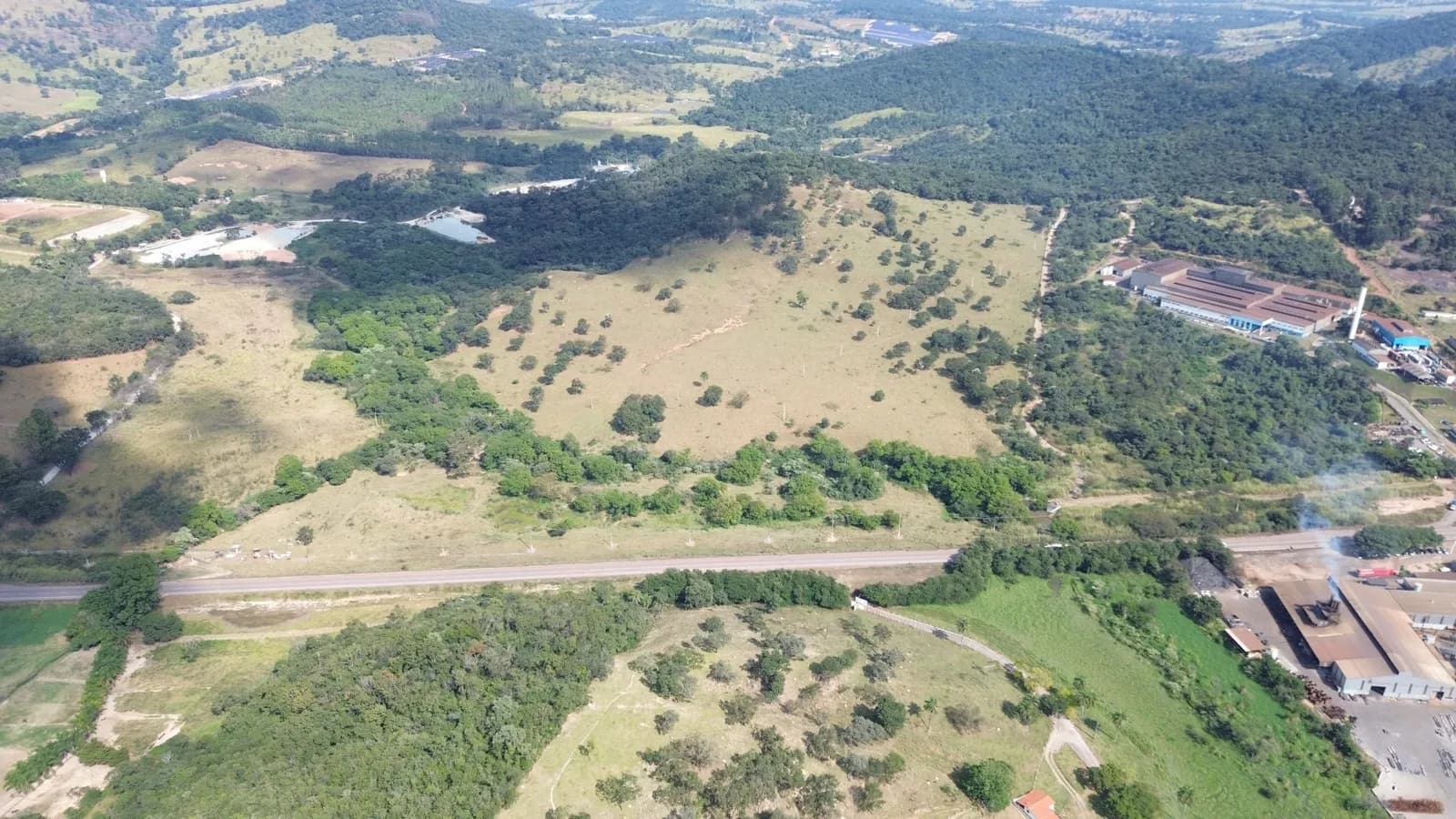 ÁREA PARA LOTEAMENTO INDUSTRIAL EM ITAÚNA MG, miniatura 4