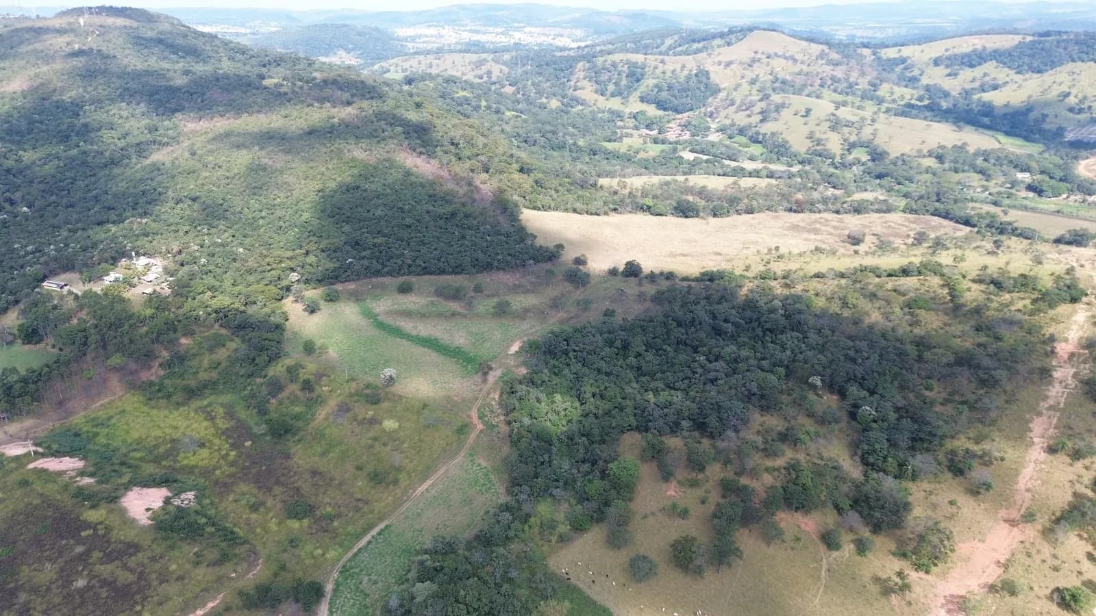 ÁREA EM ITAÚNA PARA LOTEAENTO OU CONDOMÍNIO, miniatura 2