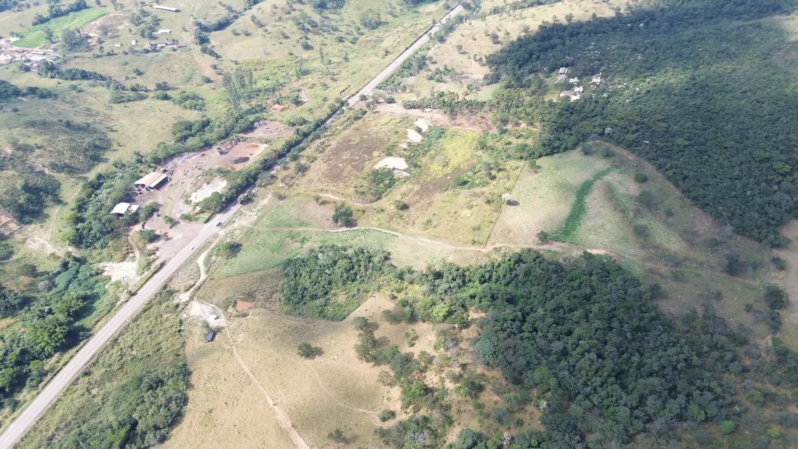 ÁREA EM ITAÚNA PARA LOTEAENTO OU CONDOMÍNIO, miniatura 5