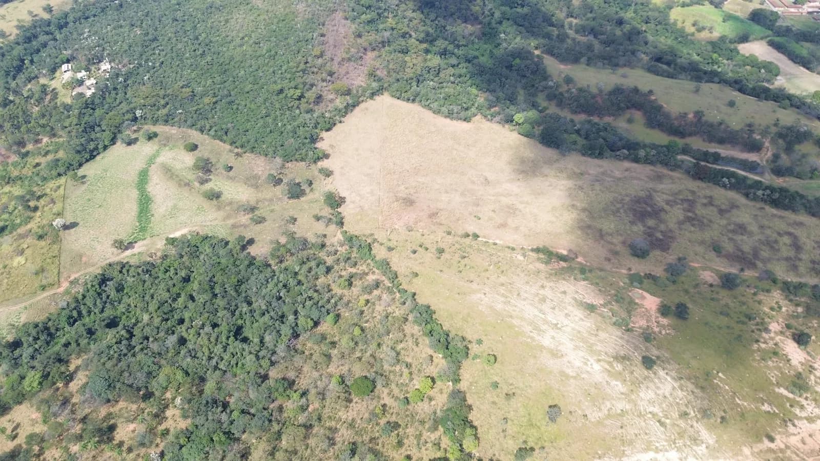 ÁREA EM ITAÚNA PARA LOTEAENTO OU CONDOMÍNIO, miniatura 7