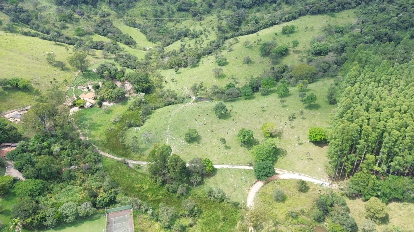 ÁREA COM 14 HECTARES COM ÓTIMA LOCALIZAÇÃO EM ITAÚNA, miniatura 2